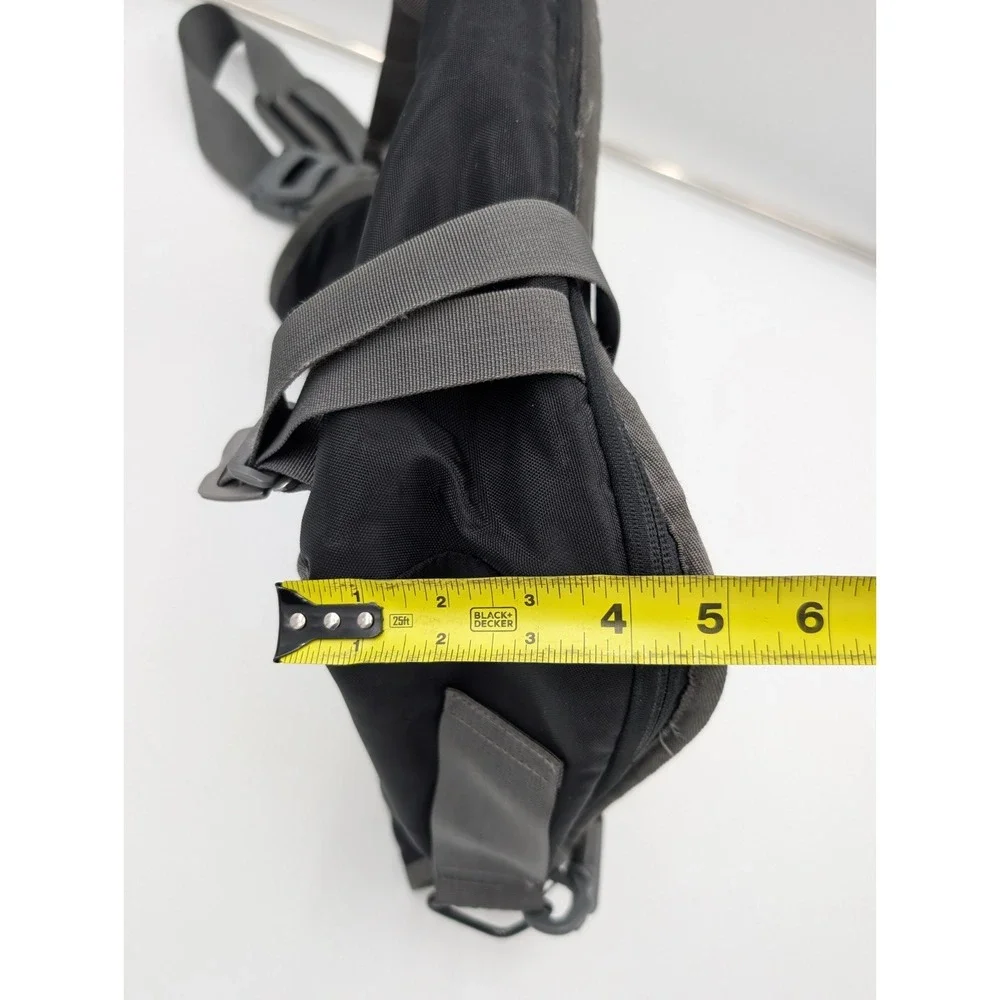 Timbuk2 KDS13 Messenger Laptop Bag Crossbody Shoulder Strap Black/Gray Medium